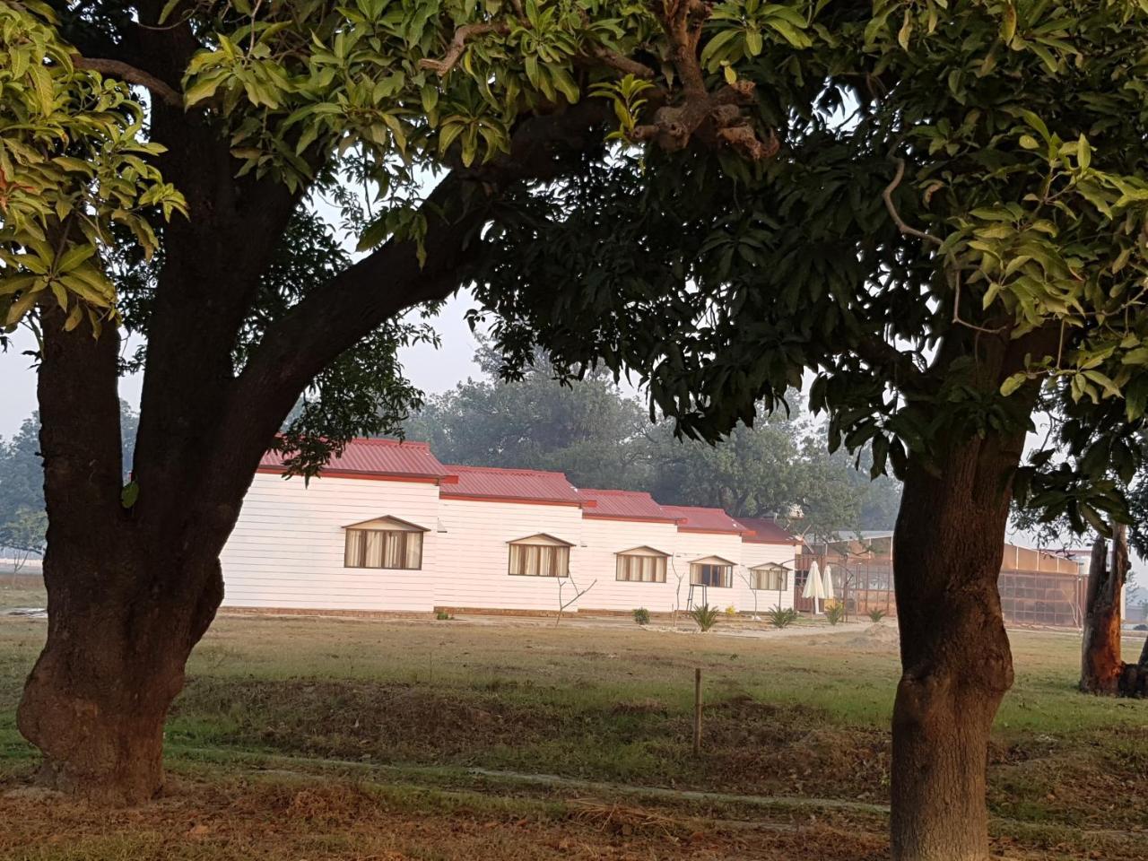 Living Green Farms Prayagraj Exterior foto